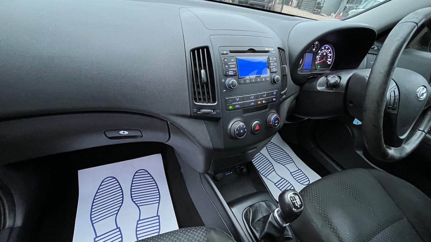 Used Hyundai i30 2010 for sale - 77851738: Photo 14