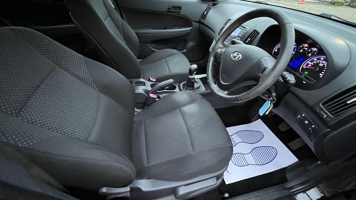 Used Hyundai i30 2010 for sale - 77851738: Photo 9