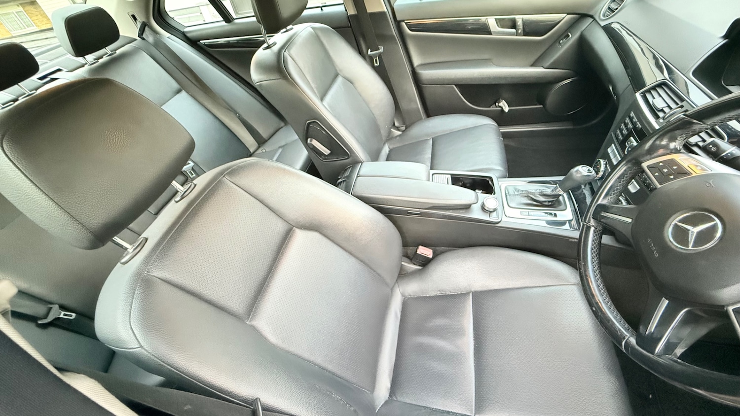 Used Mercedes-Benz C Class 2012 for sale - 76615714: Photo 18