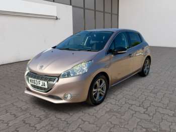 Used Peugeot 208 2013 for sale - 74515494: Photo