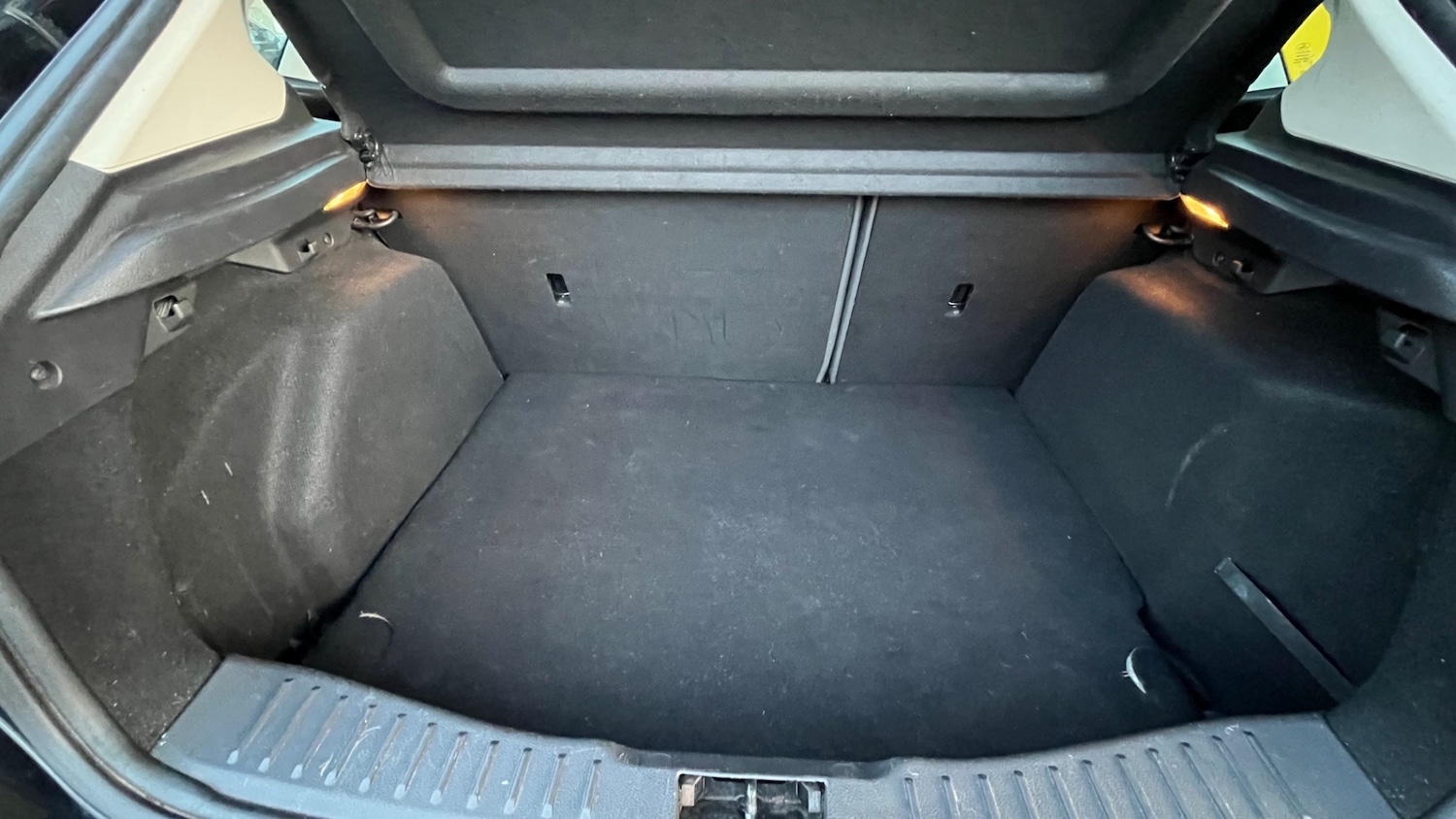 Used Ford Focus 2011 for sale - 77837219: Photo 18