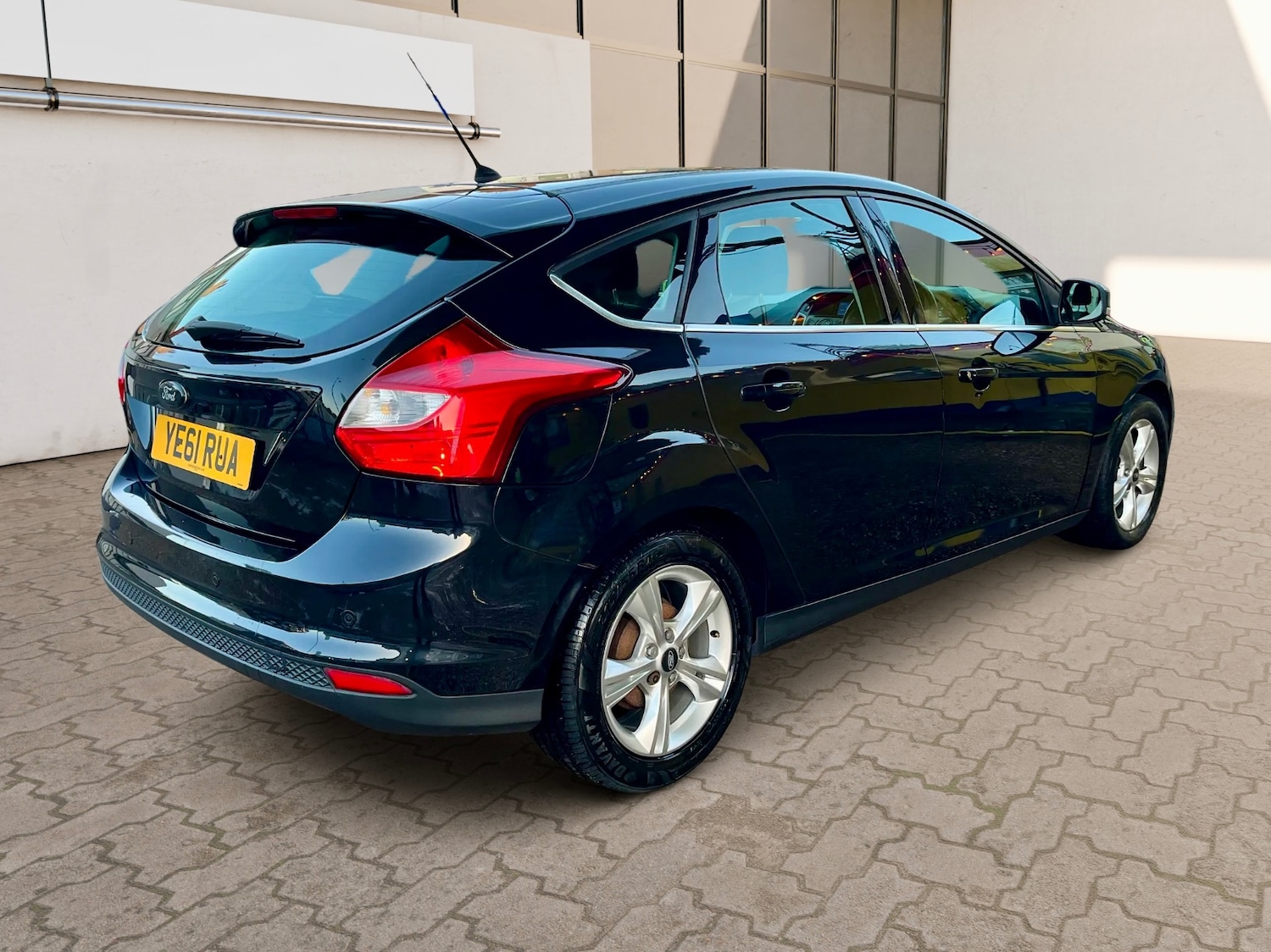 Used Ford Focus 2011 for sale - 77837219: Photo 7