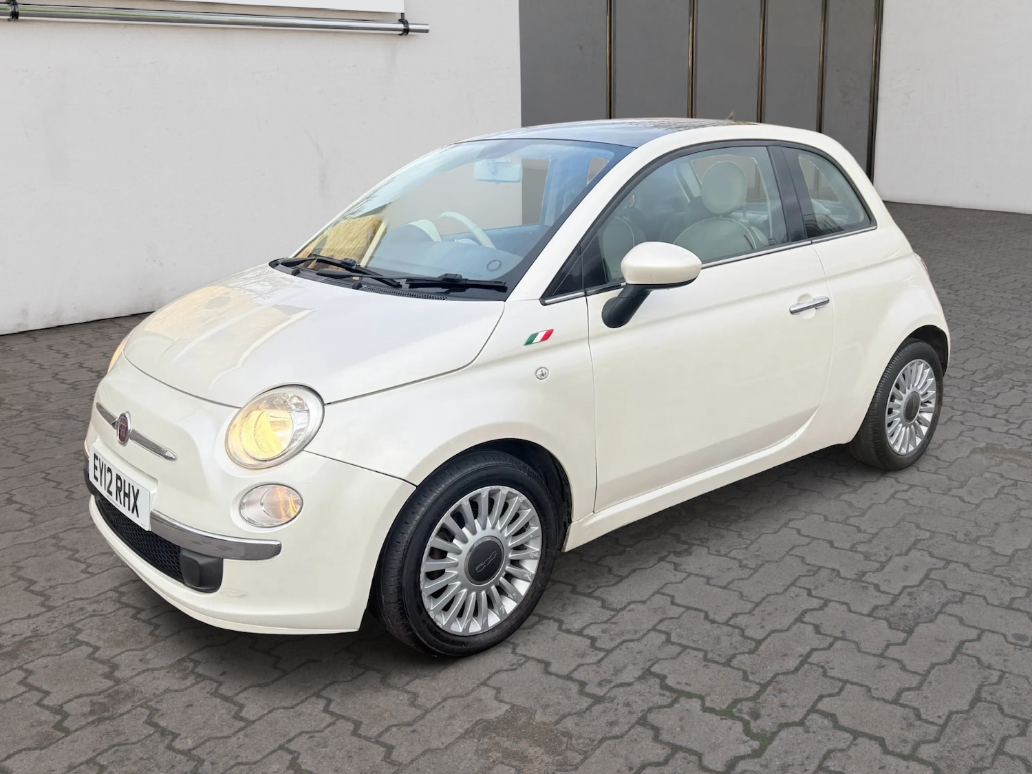 Used Fiat 500 2012 for sale - 76940134: Photo 3