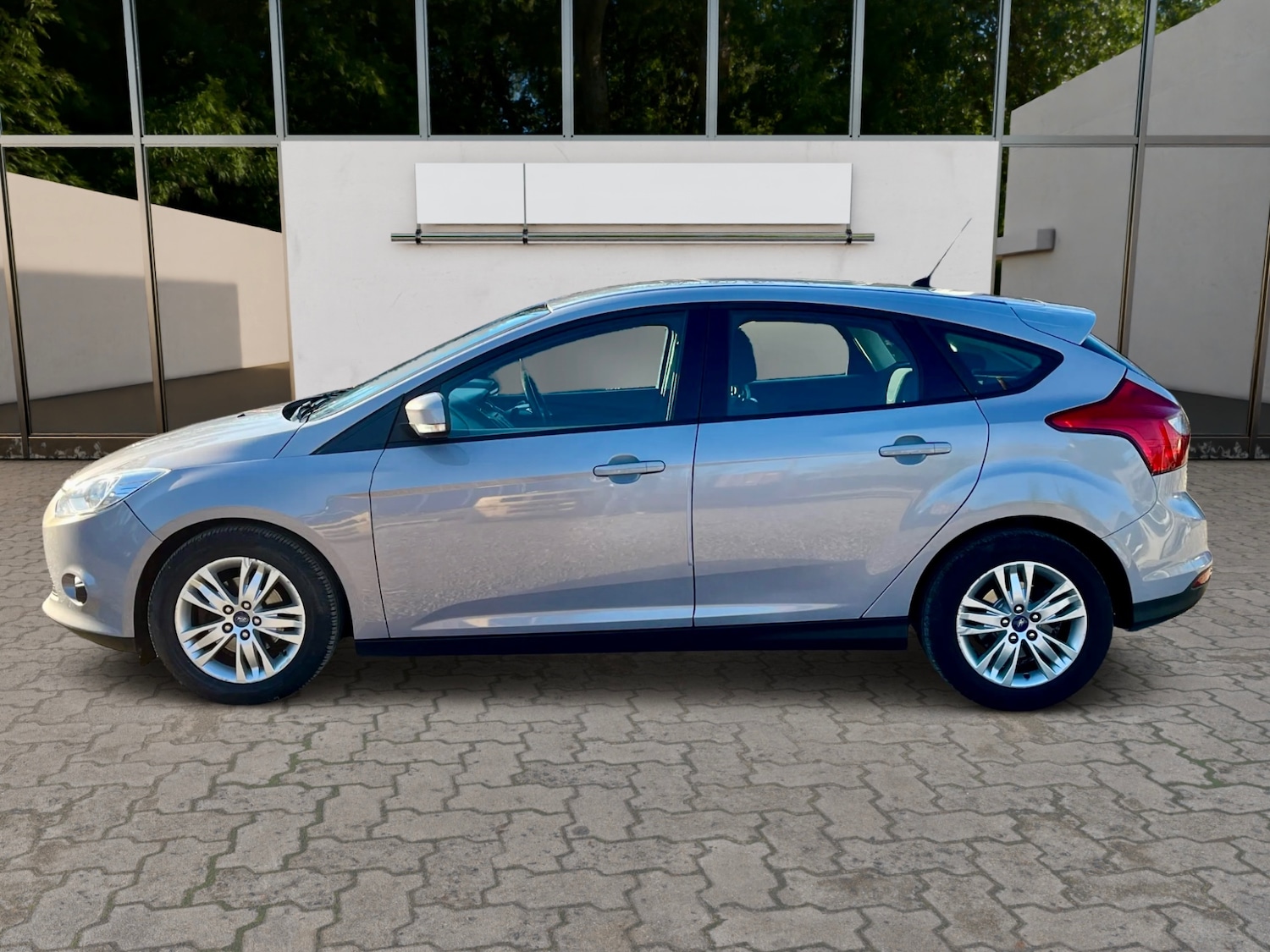 Used Ford Focus 2014 for sale - 77935501: Photo 4