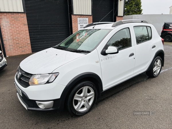 Used Dacia Sandero Stepway 2014 for sale - 76433727: Photo 4