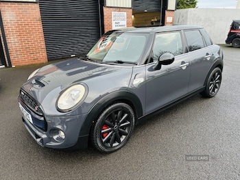 Used MINI Hatch 2017 for sale - 76787402: Photo