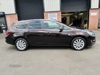 Used Vauxhall Astra 2014 for sale - 79084606: Photo