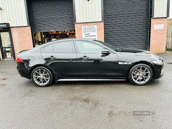 Used Jaguar XE 2017 for sale - 78245991: Photo