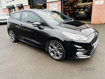 Used Ford Fiesta 2018 for sale - 76458296: Photo