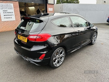 Used Ford Fiesta 2018 for sale - 76458296: Photo