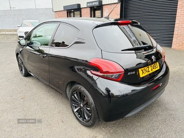 Used Peugeot 208 2017 for sale - 76338192: Photo 6