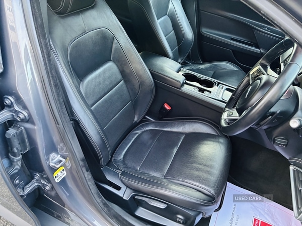 Used Jaguar XE 2016 for sale - 76887753: Photo 8