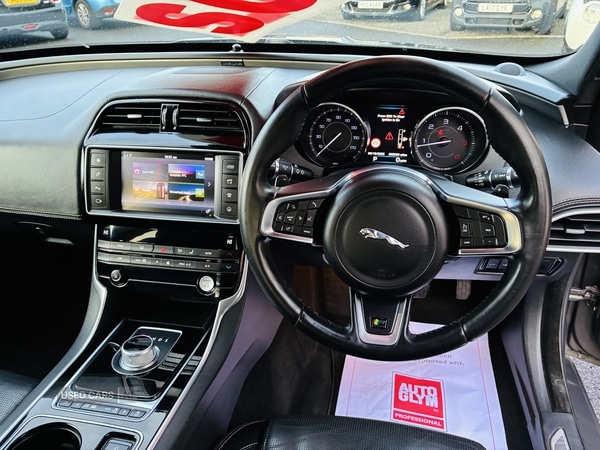 Used Jaguar XE 2016 for sale - 76887753: Photo 9