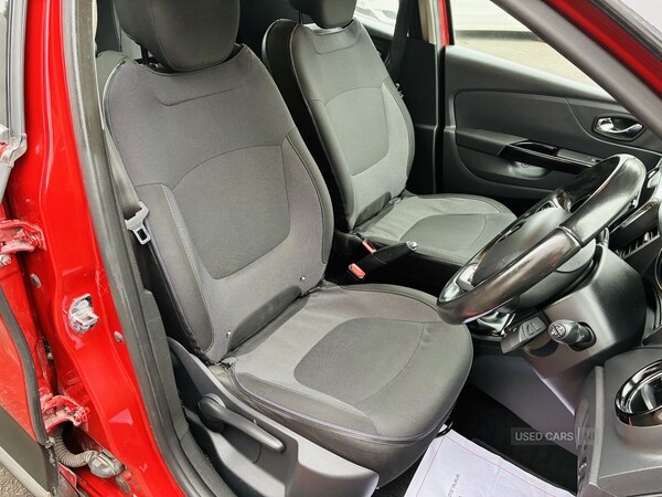 Used Renault Captur 2017 for sale - 76338176: Photo 8