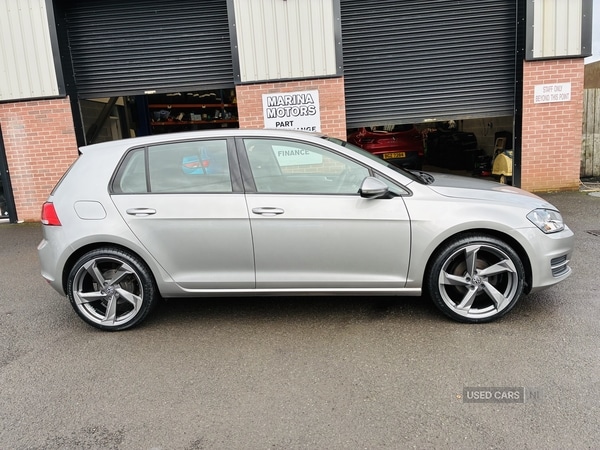 Used Volkswagen Golf 2015 for sale - 77332229: Photo 2