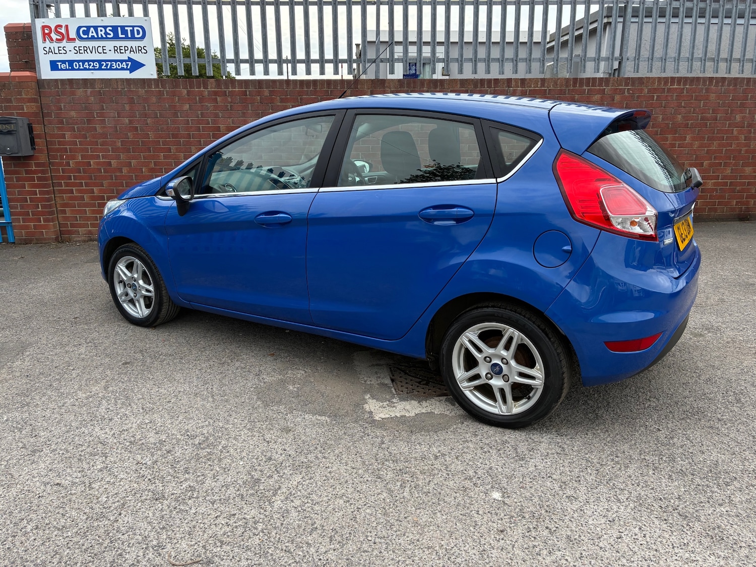 Vehicle 6