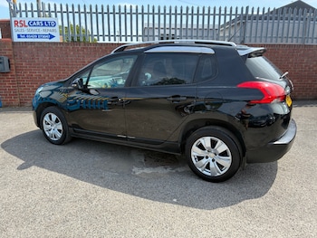 Used Peugeot 2008 2015 for sale - 75751655: Photo