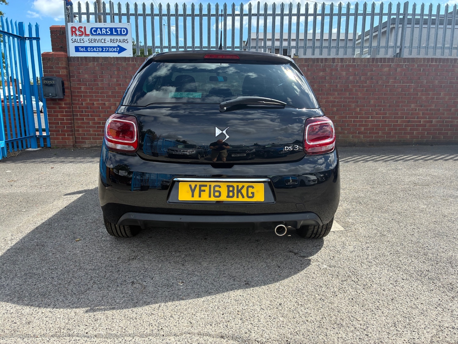 Vehicle 5