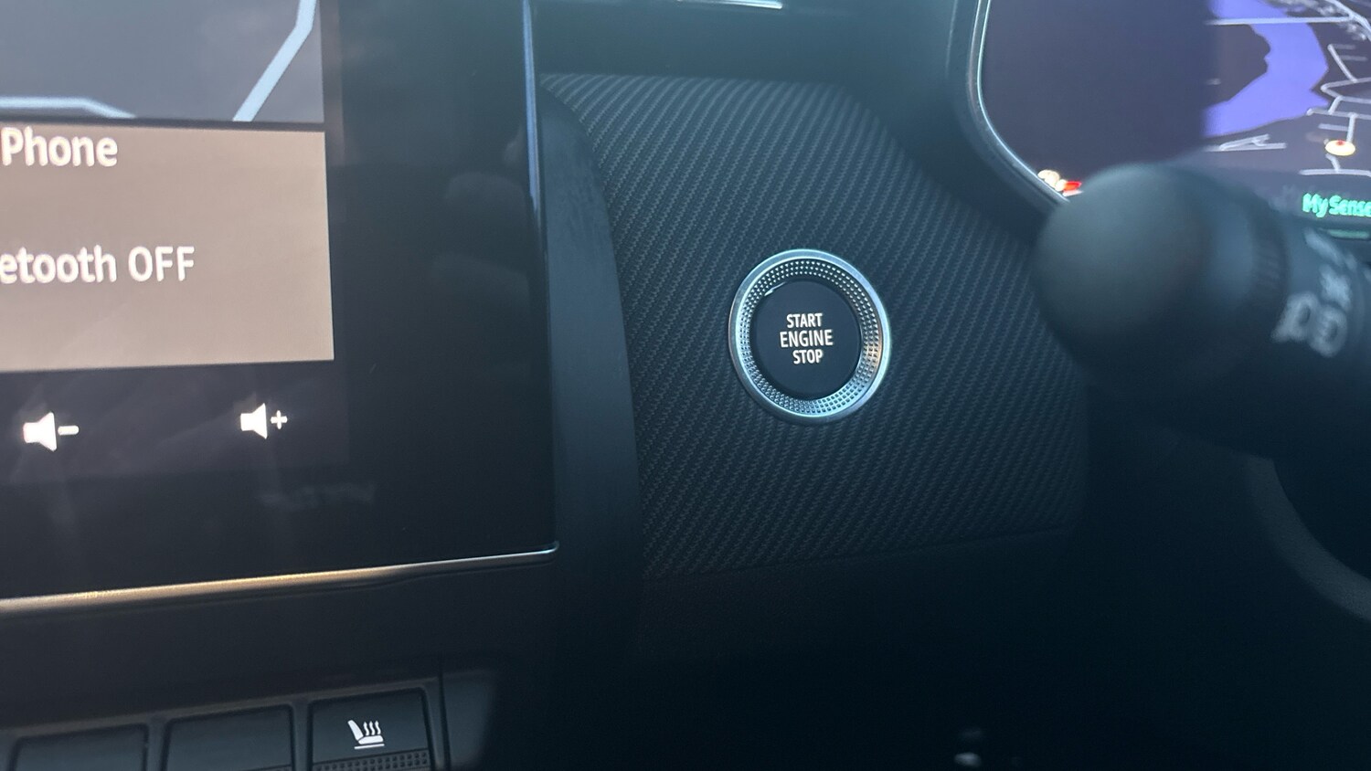 Used Renault Clio 2025 for sale - 76777218: Photo 54