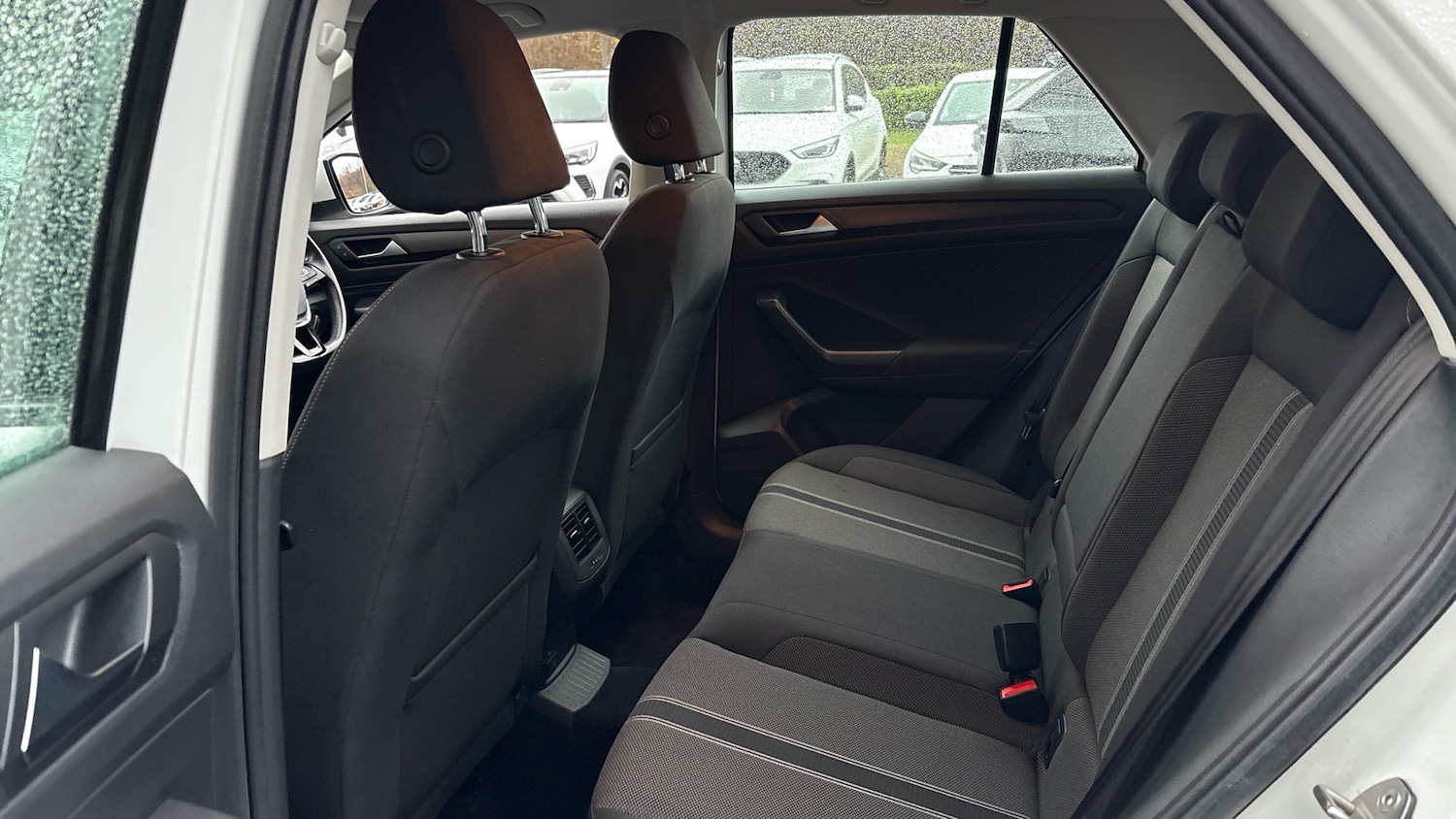 Used Volkswagen T-Roc 2018 for sale - 76734344: Photo 16