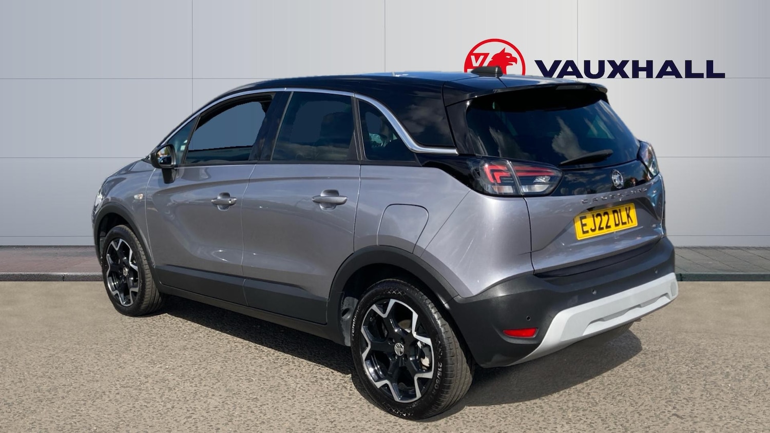 Used Vauxhall Crossland 2022 for sale - 76694171: Photo 2