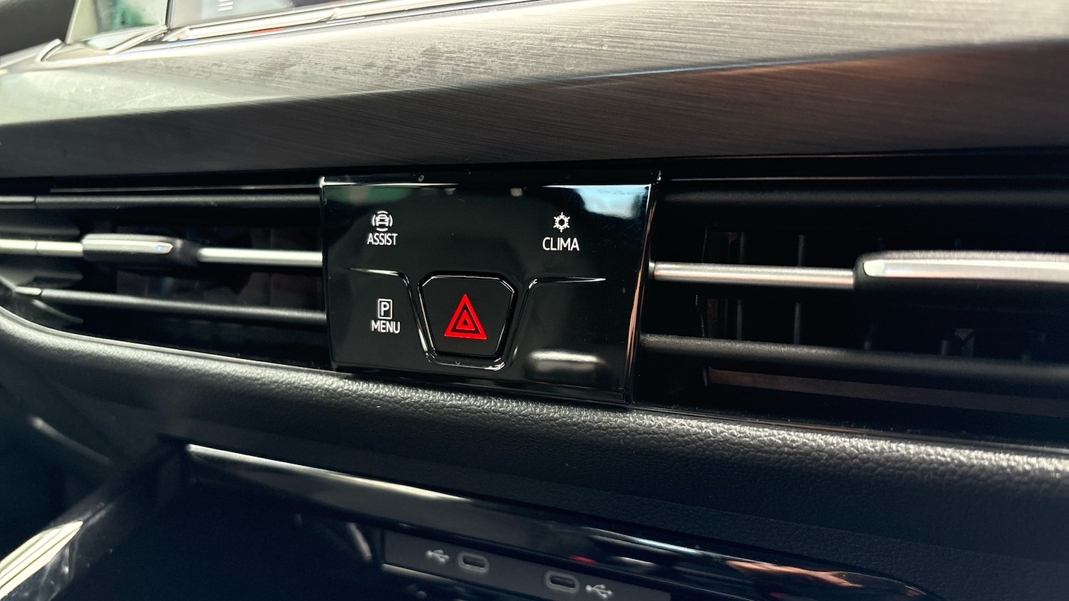 Used Volkswagen Golf 2023 for sale - 76230772: Photo 29