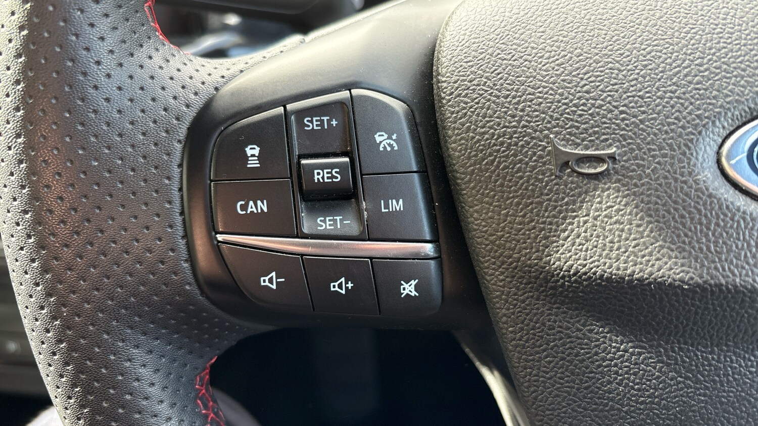 Used Ford Focus 2023 for sale - 78041746: Photo 27