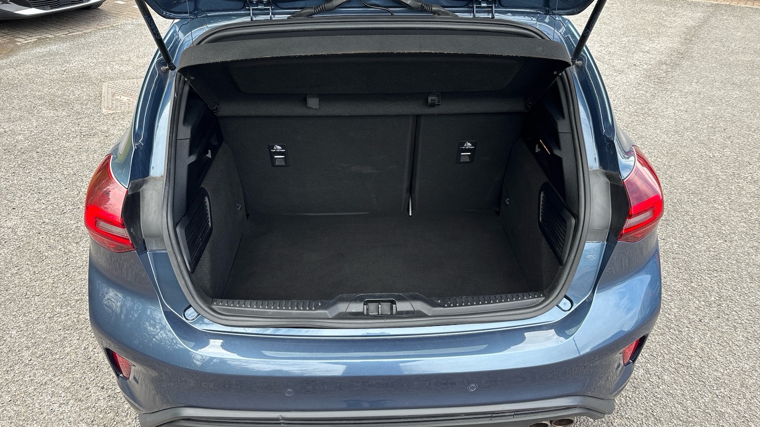 Used Ford Focus 2023 for sale - 78041746: Photo 4