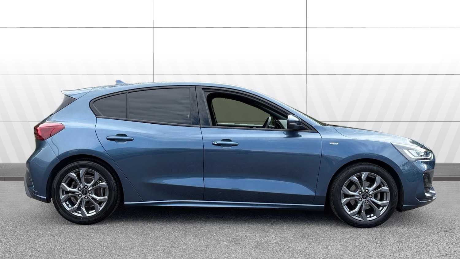 Used Ford Focus 2023 for sale - 78041746: Photo 5