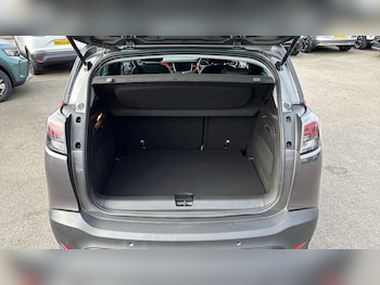 Used Vauxhall Crossland 2023 for sale - 77743178: Photo