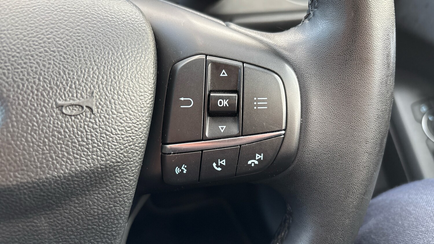 Used Ford Focus 2023 for sale - 77046574: Photo 29