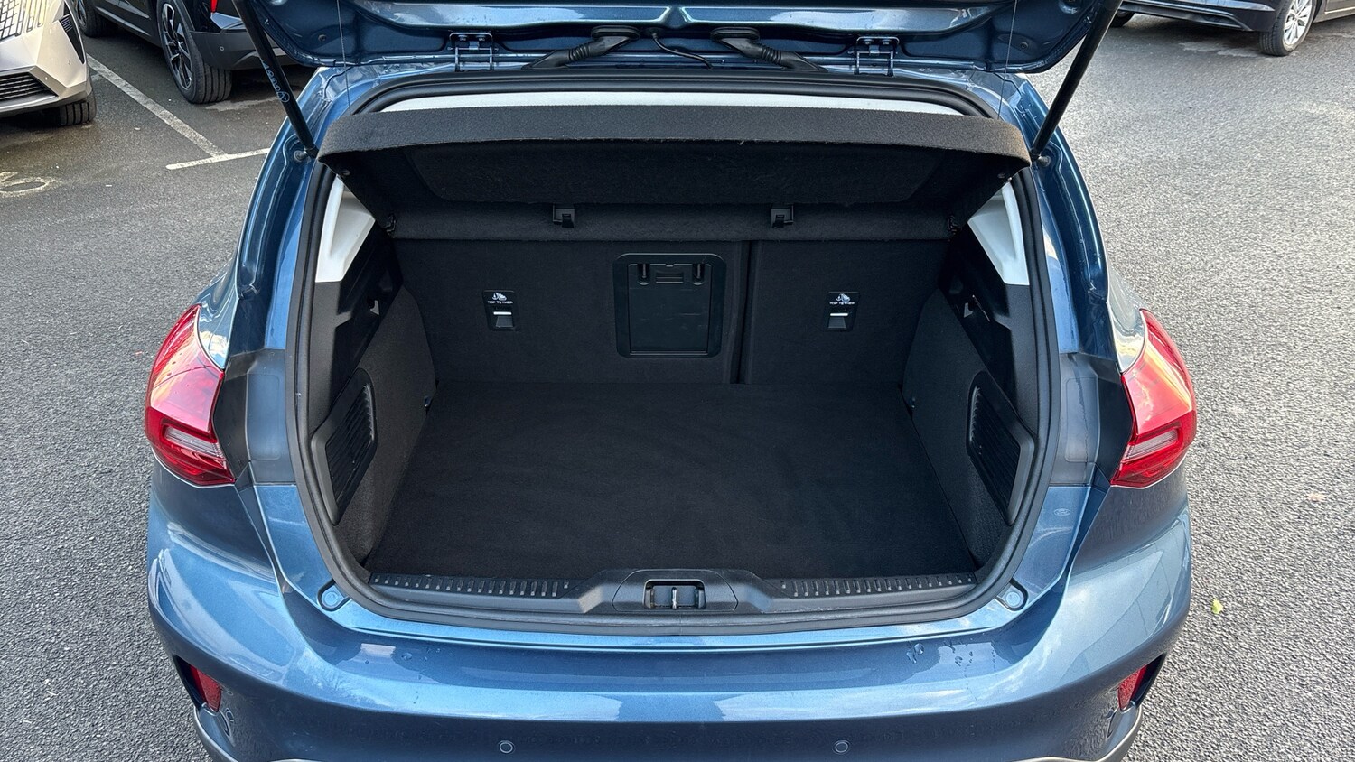 Used Ford Focus 2023 for sale - 77046574: Photo 4