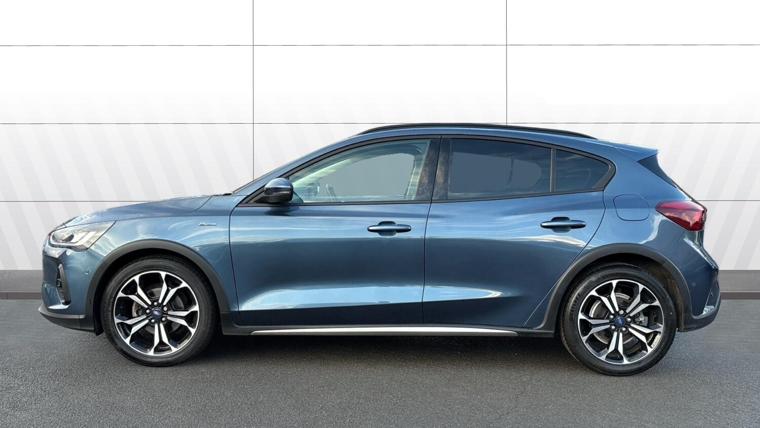 Used Ford Focus 2023 for sale - 77046574: Photo 5