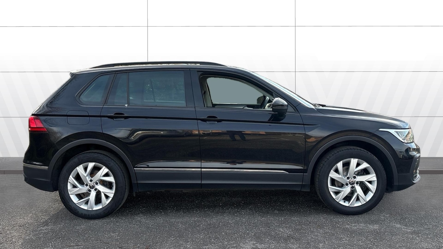Used Volkswagen Tiguan 2022 for sale - 77445577: Photo 5
