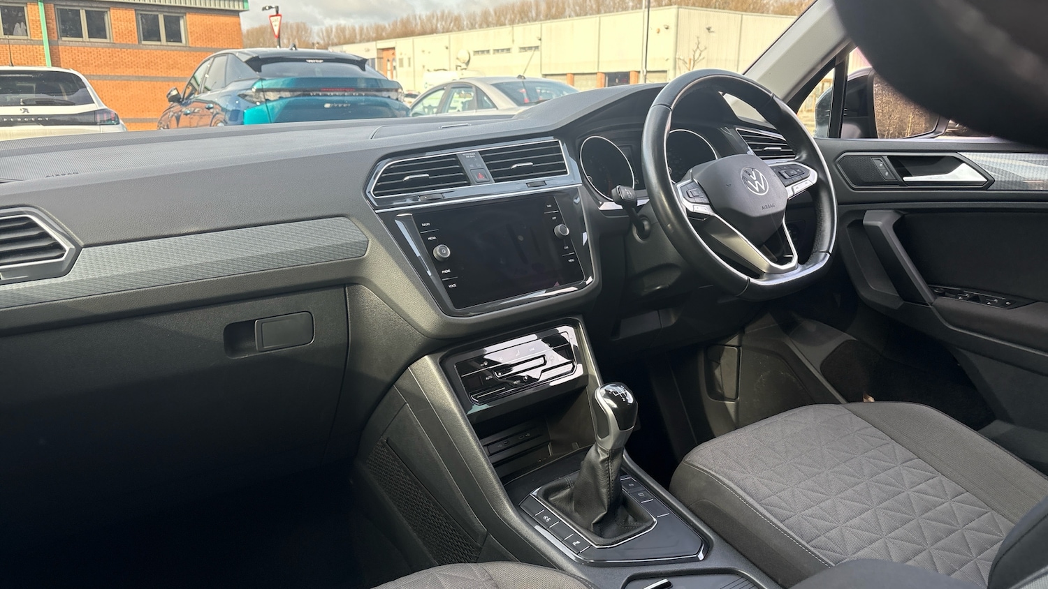 Used Volkswagen Tiguan 2022 for sale - 77445577: Photo 9