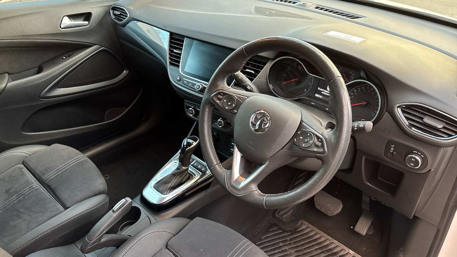 Used Vauxhall Crossland 2022 for sale - 76405180: Photo 11