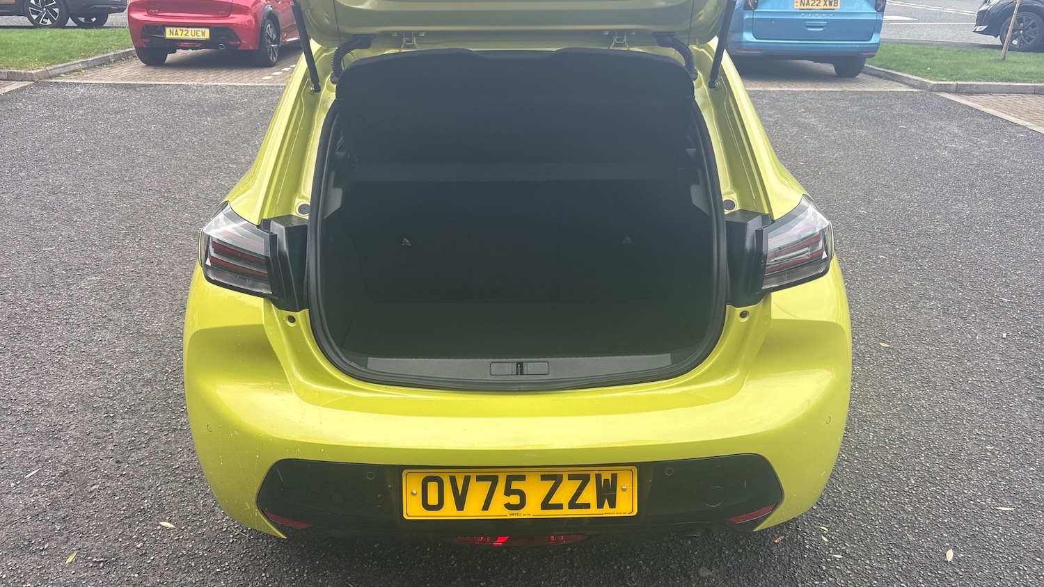 Used Peugeot 208 2025 for sale - 76738643: Photo 4