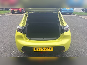 Used Peugeot 208 2025 for sale - 76738643: Photo