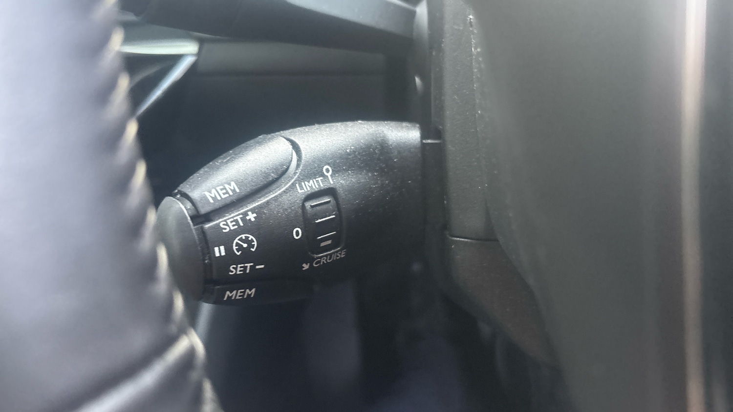 Used Peugeot 208 2024 for sale - 76879238: Photo 25