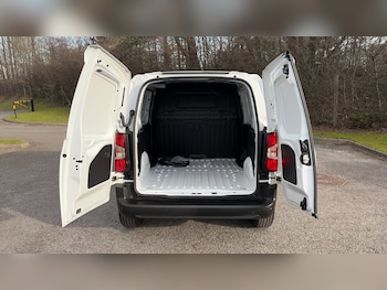 Used Vauxhall Combo 2026 for sale - 77543486: Photo