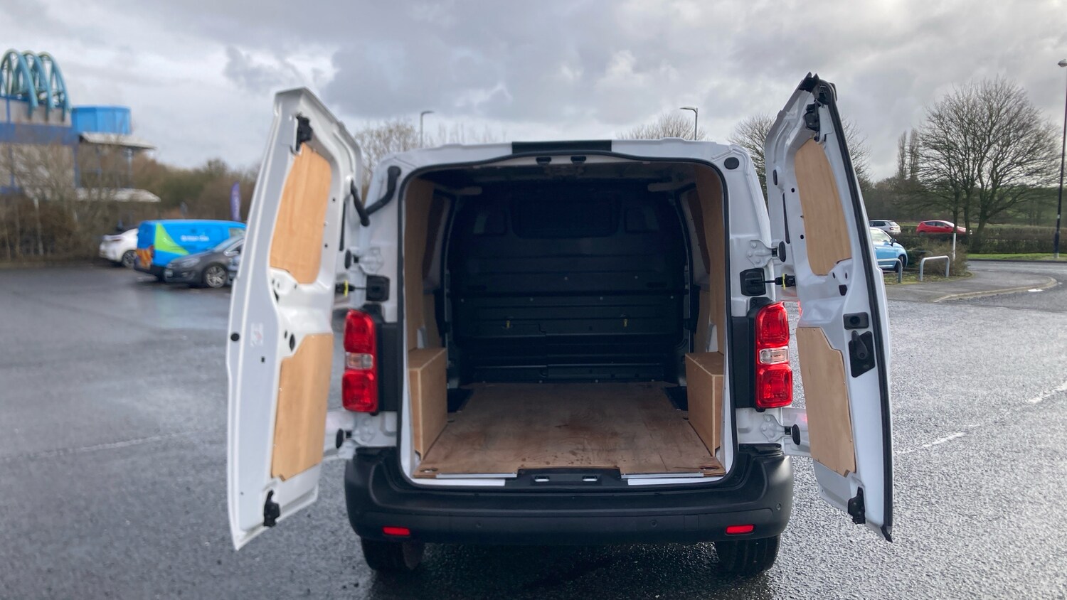 Used Vauxhall Vivaro 2024 for sale - 77834245: Photo 5