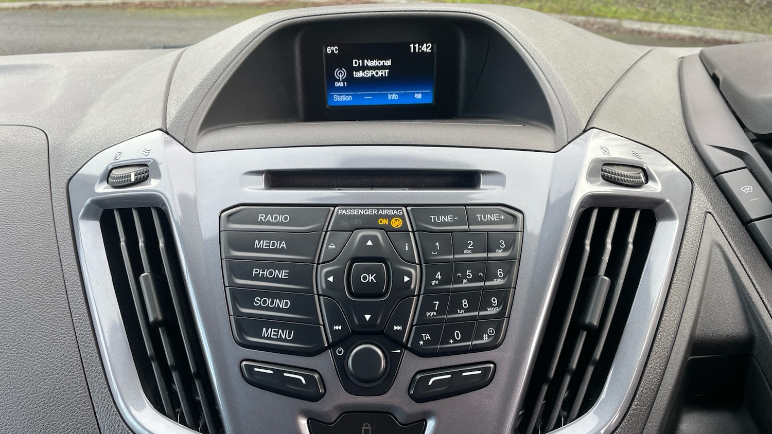 Used Ford Transit Custom 2017 for sale - 76945799: Photo 15