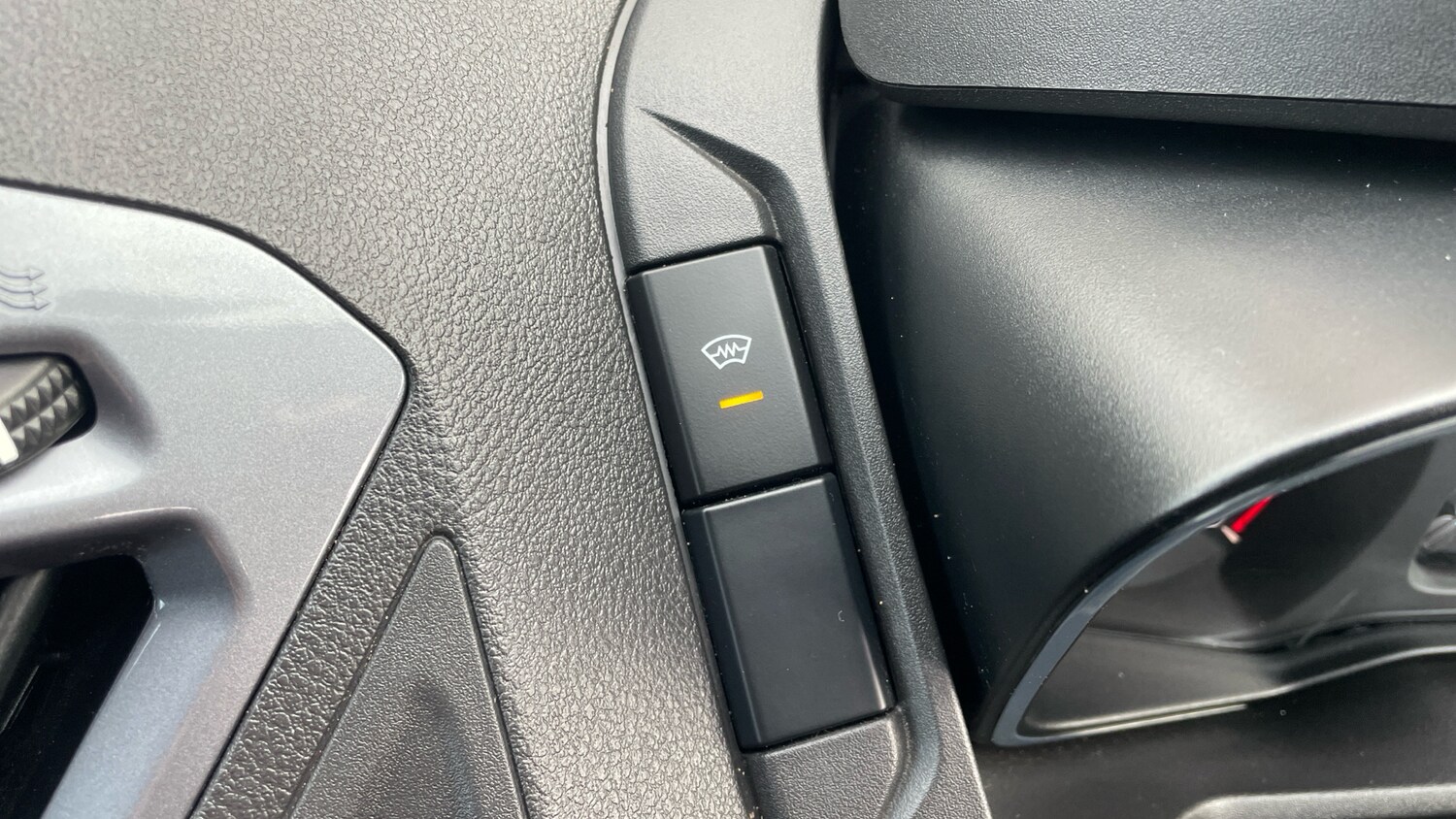 Used Ford Transit Custom 2017 for sale - 76945799: Photo 28