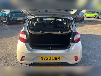 Used Hyundai i10 2022 for sale - 78150535: Photo