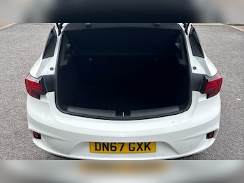 Used Vauxhall Astra 2017 for sale - 75659082: Photo