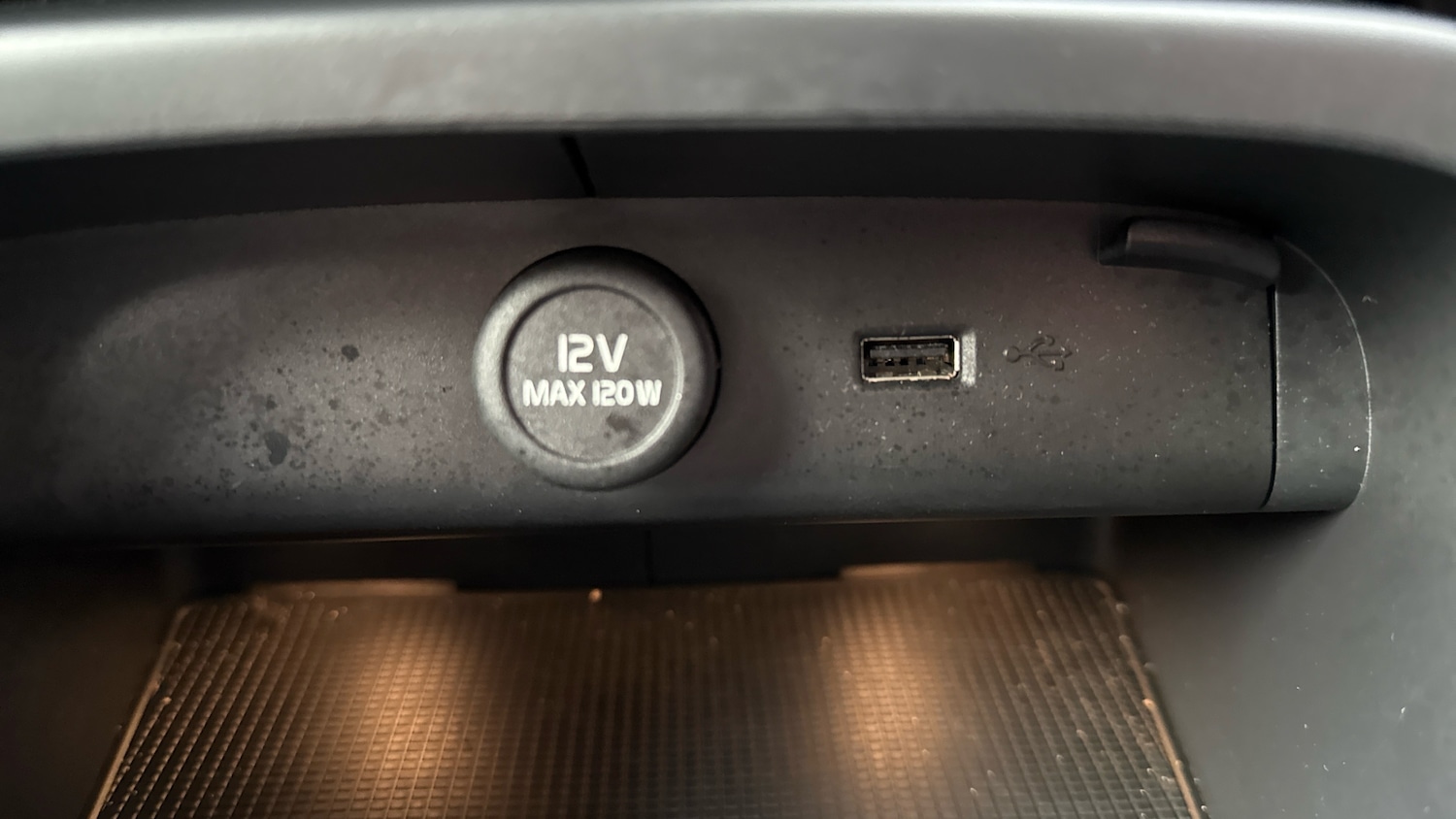 Used Volvo XC40 2020 for sale - 77069232: Photo 26