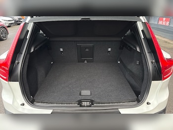 Used Volvo XC40 2020 for sale - 77069232: Photo