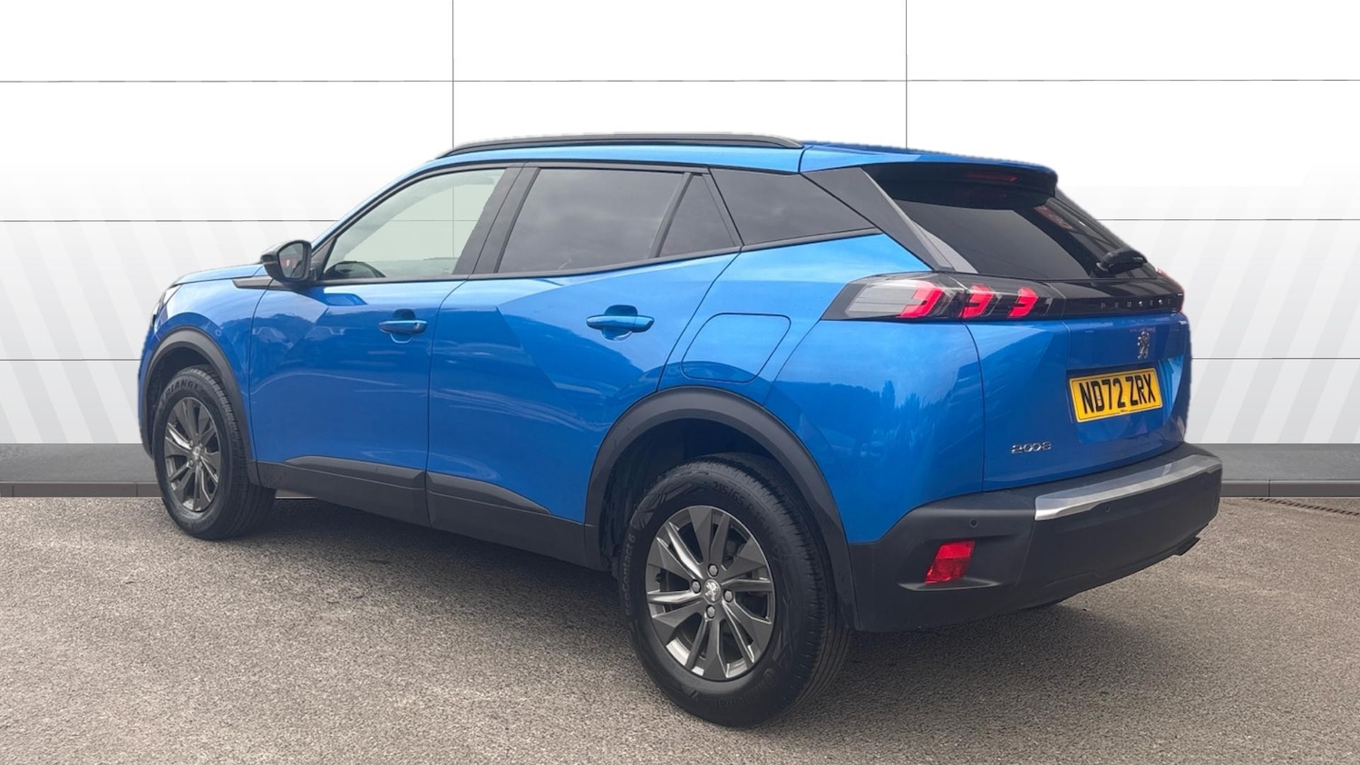 Used Peugeot 2008 2022 for sale - 76265938: Photo 2