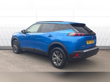 Used Peugeot 2008 2022 for sale - 76265938: Photo