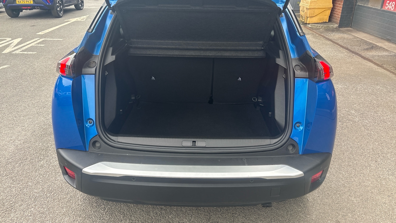 Used Peugeot 2008 2022 for sale - 76265938: Photo 4